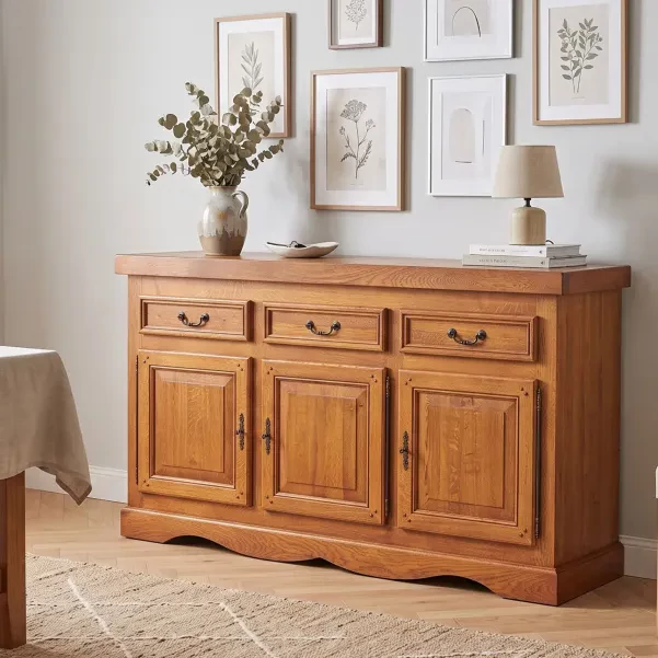 Buffet bas en chêne massif de style rustique / 3 portes | Hellin