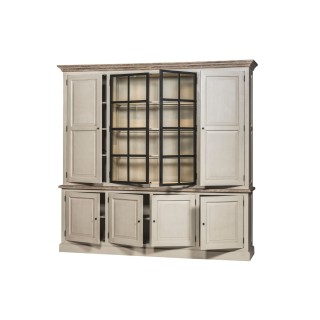 Vaisselier en bois massif et éclairage led pour une salle à manger authentique et durable.