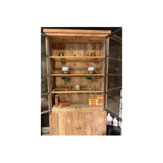Buffet haut en bois et portes vitrées en bois massif pour une ambiance industrielle chic