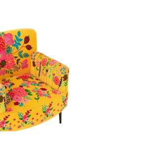 Fauteuil en tissu jaune aux broderies florales colorés - HELLIN