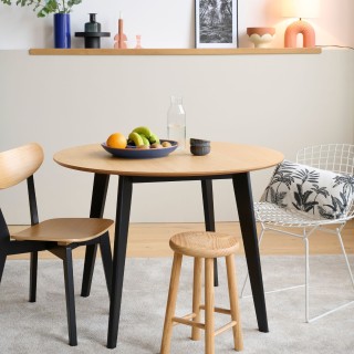 Table ronde en bois chêne/noir D105 + 4 chaises en bois chêne/noir LETA - HELLIN