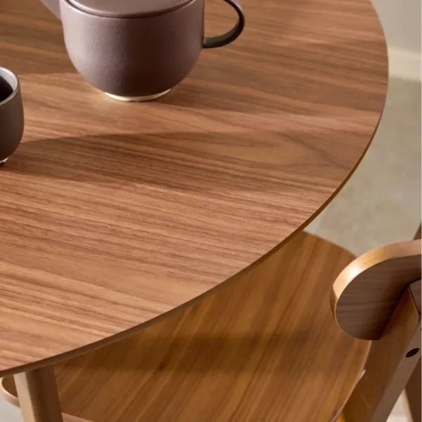 table-manger-ronde-en-bois-d105-noyer-4-places-leta-hellin