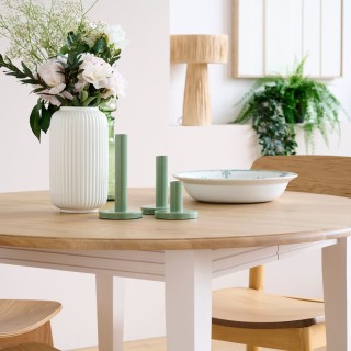 Table ronde extensible en chêne/grège 4/6 places D105 pieds fuseau VICTORIA - HELLIN