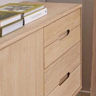 Buffet en bois blanchi 2 portes 4 tiroirs L180 MARTINE - HELLIN