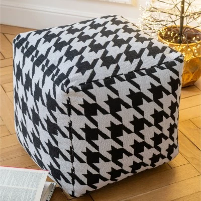 Poufs carrés pied-de-poule large noir et blanc (lot de 2) POULEA - HELLIN