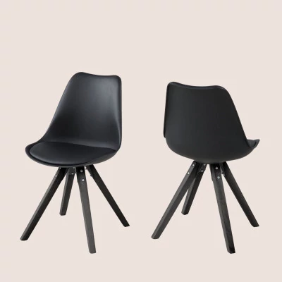 Chaise noire en bois et résine : modèle Earl - Hellin