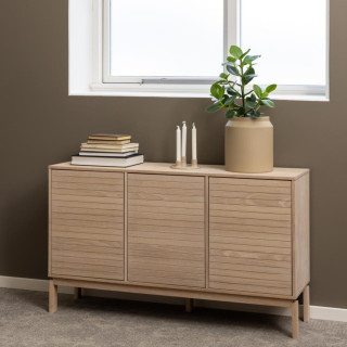 Buffet bas de salle à manger en chêne blanchi 3 portes L135 - HELLIN