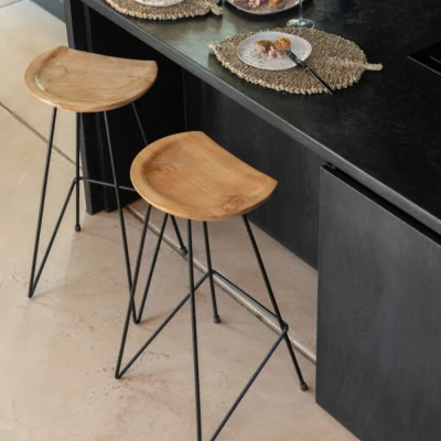 Tabouret de bar en teck et métal industriel (lot de 2) FELIX - HELLIN