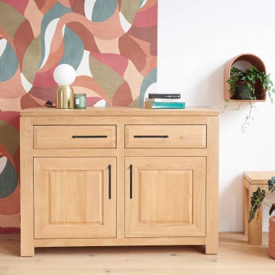 Petit buffet bas en chêne clair : 2 tiroirs et 2 portes | Hellin