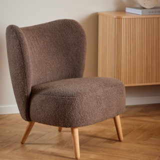 Fauteuil en tissu bouclette marron et pieds en bois EROS - HELLIN
