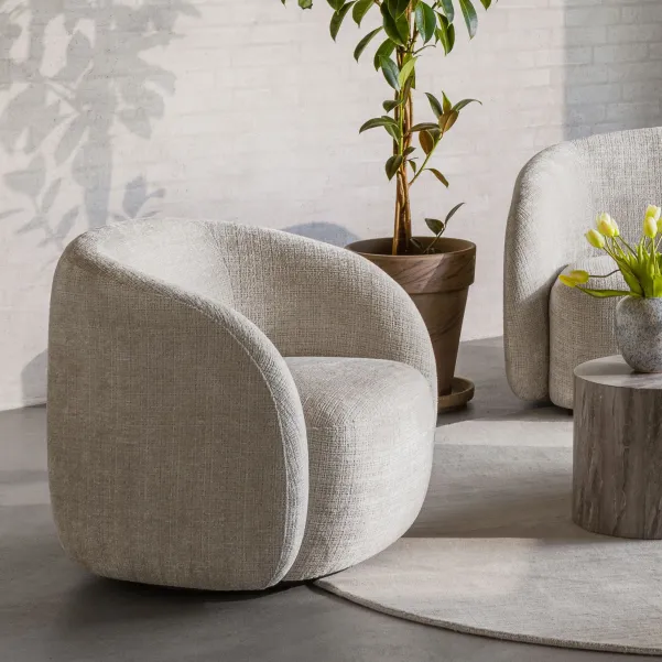 Fauteuil lounge pivotant en tissu beige NOVA - HELLIN