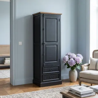 Meuble haut, la bonnetière en bois est une solution pratique pour votre salle à manger