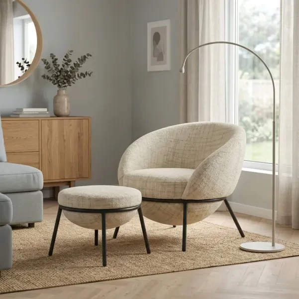 Fauteuil design et repose-pied en tissu MERO - HELLIN