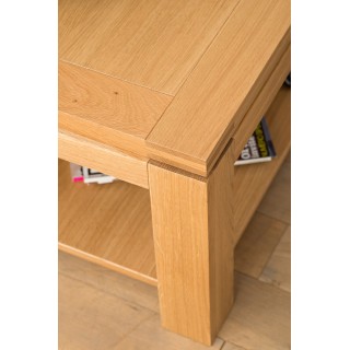 Table basse moderne en bois massif. Chene de France - HELLIN