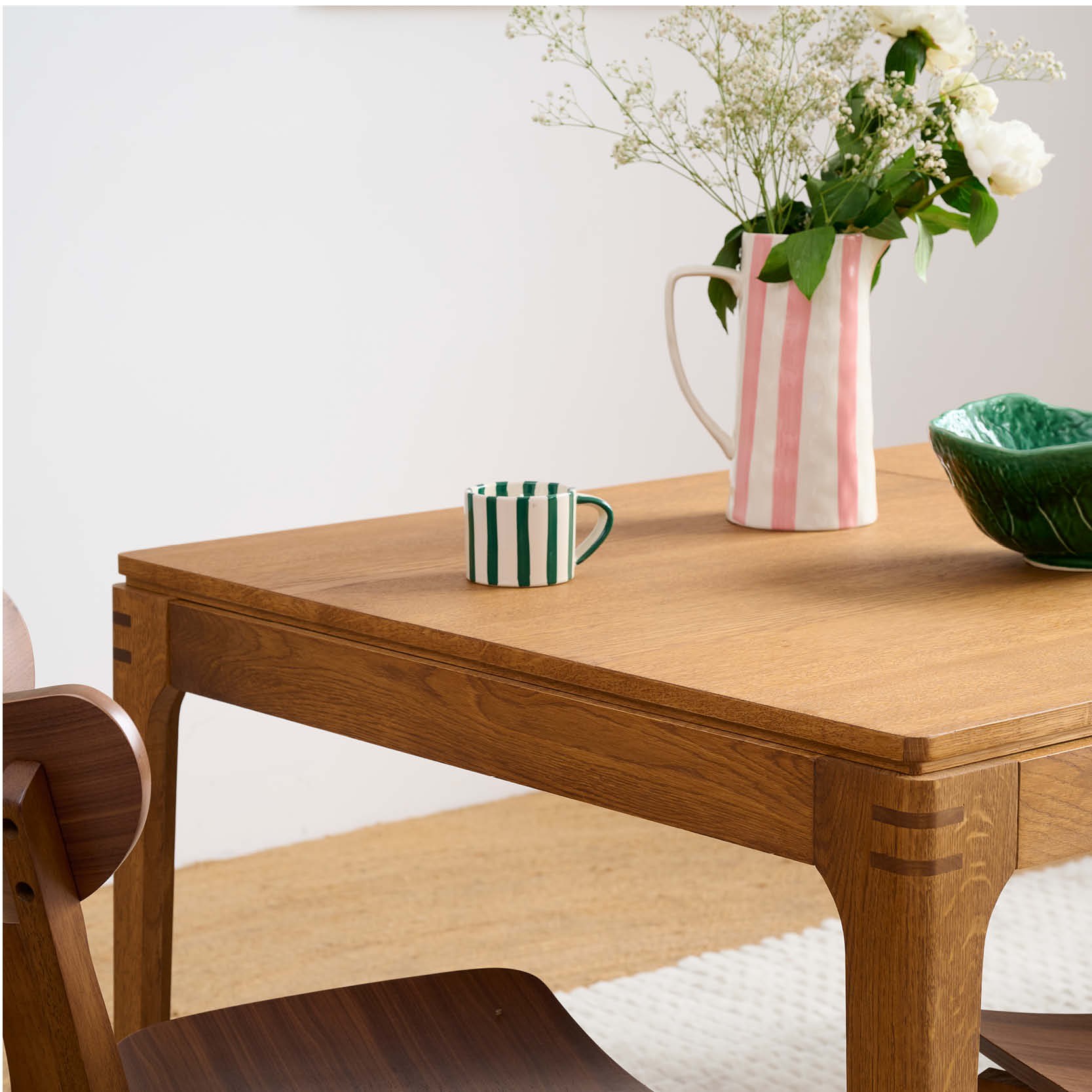 Meuble en chêne massif