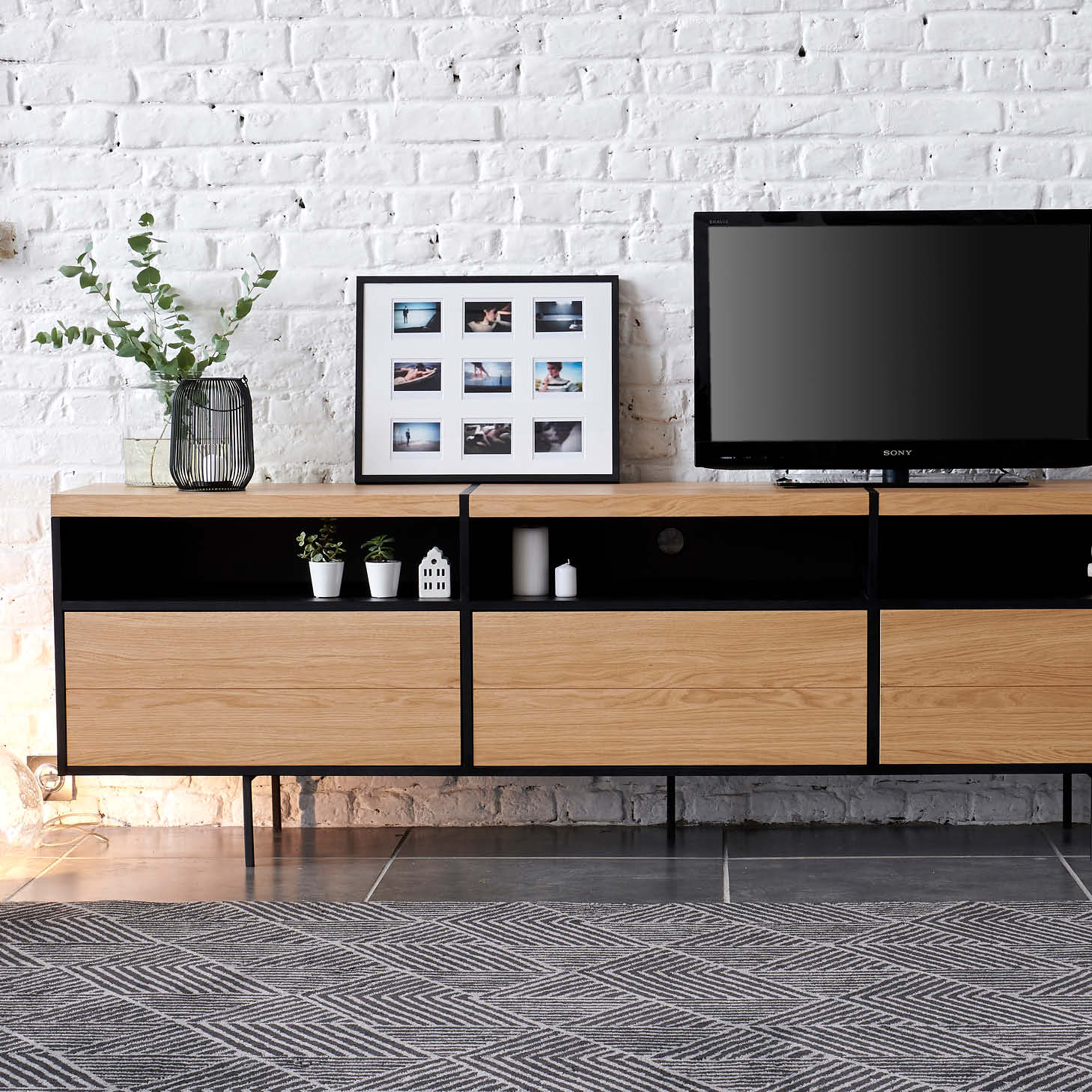 Meuble TV en bois et métal noir Brighton